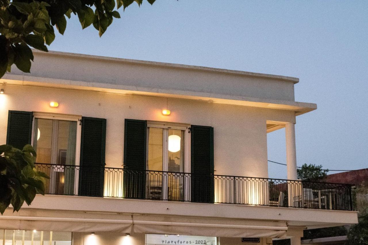 Platyforos, In City Central Of Zakynthos Exterior photo